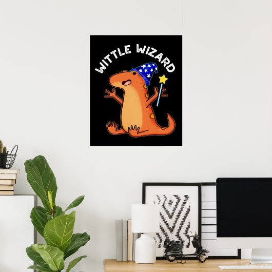 Wittle Wizard Funny Lizard Pun Dark BG Poster (Thuiskantoor)