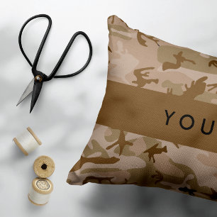 Woestijncamouflagepatroon, jouw naam, personalisee accent kussen
