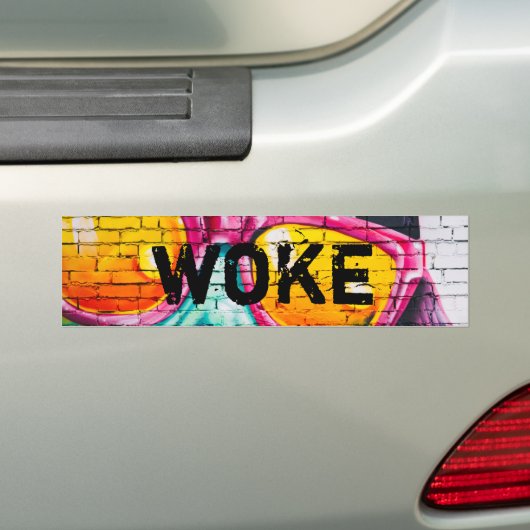 Woke Bumpersticker (Op auto)