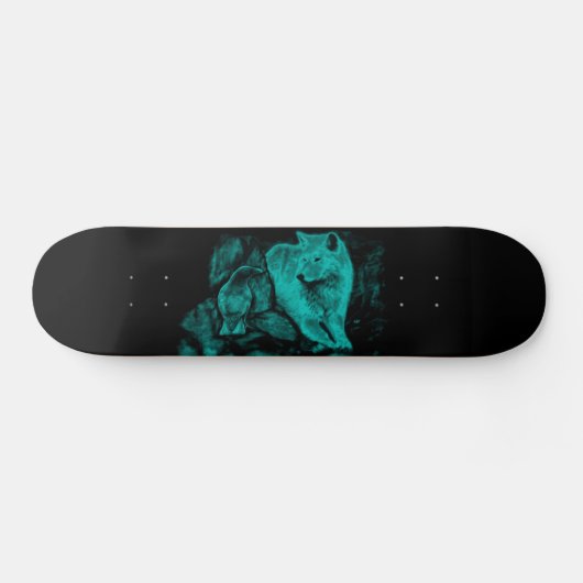 Wolf en Raven in de nacht Skateboard (Horizontaal)