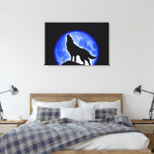 Wolf Howling op Moon Wrapped Canvas (Insitu (Slaapkamer))