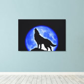 Wolf Howling op Moon Wrapped Canvas (Insitu (Houten vloer))