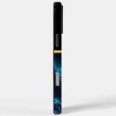 Wolf huilt bij een gloeiende waterval Case-Mate iPhone case (Achterkant / Rechts)