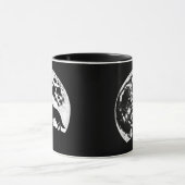 Wolf huilt tegen volle maan mok (Midden)