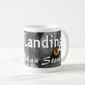 Wolf Landing Alaska Coffee Mug (Devant droit)