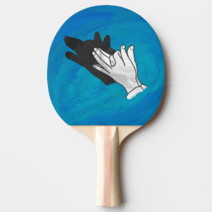 Wolf op blauw tafeltennisbatje