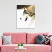Wolf op de prowl canvas afdruk (Insitu (Woonkamer))