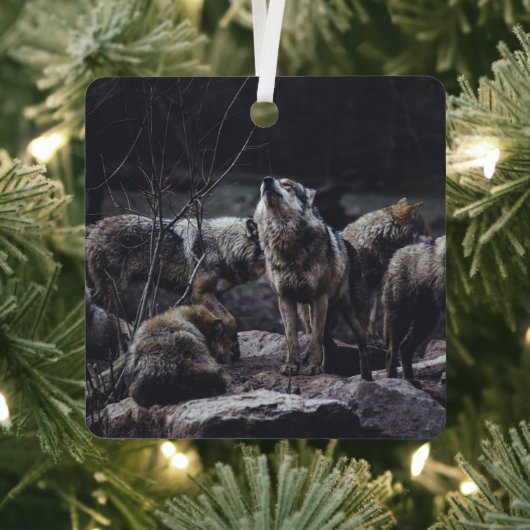 Wolf Pack Metalen Ornament (Insitu)