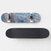 Wolk-bedekte Tasman en koraal Zeeen. Skateboard (Horizontaal)