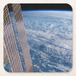 Wolk-bedekte Tasman en koraal Zeeen. Vierkante Kartonnen Onderzetter