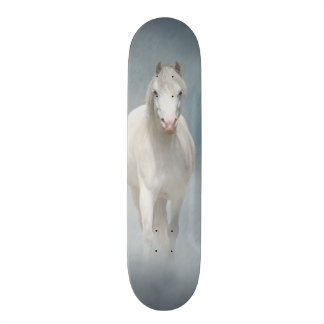 Wolk paard skateboard