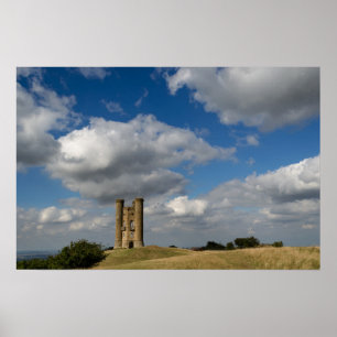 Wolken boven Broadway Tower in de Cotswolds poster