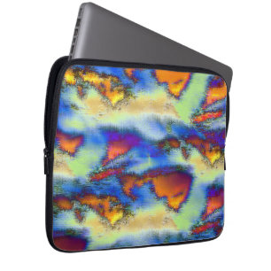 Wolken met een verouderde structuur op oranje, dri laptop sleeve