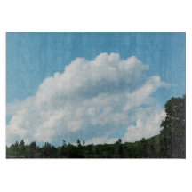Wolken ontmoeten bomen