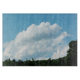 Wolken ontmoeten bomen snijplank