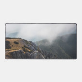 Wolken over bergen bureaumat (Voorkant)