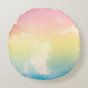wolkenachtergrond met een pastelkleurige gradiënt. rond kussen