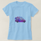 Woman in Light Blue T-Shirt with Halloween Gnome T (Design voorkant)