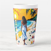 Woman on Beach Tropical Scene Latte Mok (Voorkant)