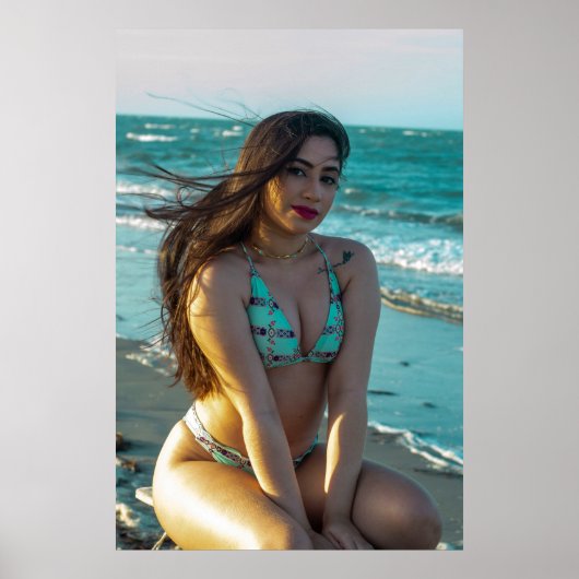Woman Posing By The Seaside Poster (Voorkant)