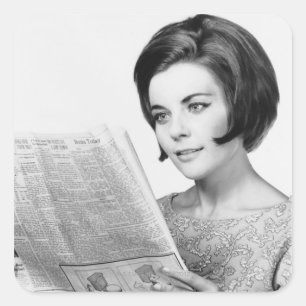 Woman Reading Newpaper Vierkante Sticker