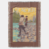 Women Fly Fishing - Glacier National Park, MT Deken (Voorkant Verticaal)