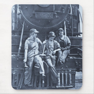 Women Locomotive Mechanics 1918 WWI Muismat