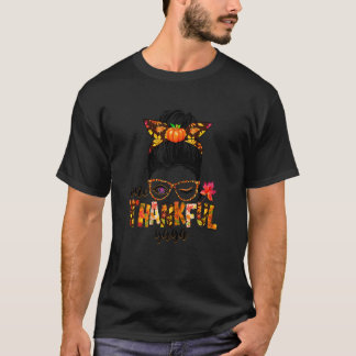 Womens Cute One Thankful Grandma Messy Bun Fall Au T-shirt