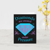 Womens Diamonds Are D Under Pressure - Motivationa Kaart (Gele Bloem)