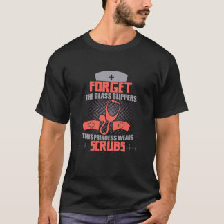Womens Funny Zurse Draag Scrubs Girls Medical Nurs T-shirt