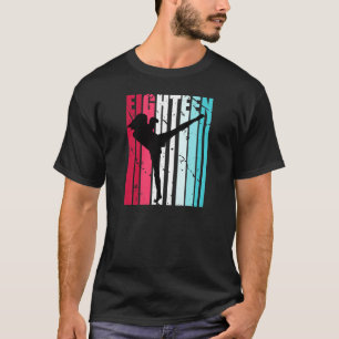 Womens Girls Kickboxing 18e verjaardag Kickboxer K T-shirt