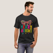 Womens Merry And Bright Christmas Crew 2025 Funny T-shirt (Voorkant volledig)
