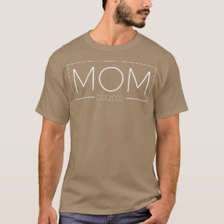 Womens MOM EST T-shirt