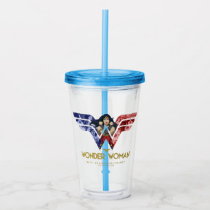 Wonder Woman Crossed Arms in Logo Collage Acryl Drinkbeker