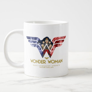 Wonder Woman Crossed Arms in Logo Collage Extra Grote Beker