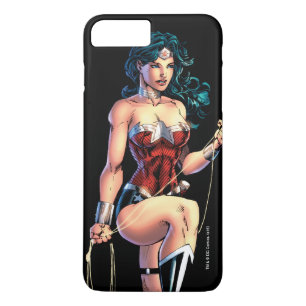 Wonder Woman Gripping Lasso Atop Rock iPhone 8 Plus / 7 Plus Hoesje