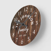 Wood Custom Family Name Rustic Farmhouse Ronde Klok (Hoek)