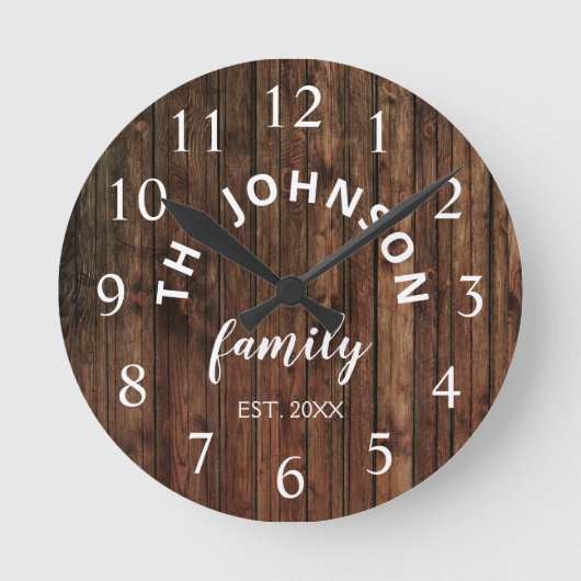 Wood Custom Family Name Rustic Farmhouse Ronde Klok (Voorkant)