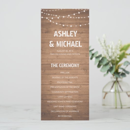 Wood Grain et lampes à cordes Programme de mariage (Debout devant)