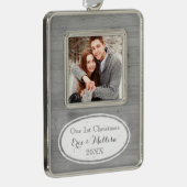 Wood Rustic First Kerstfeestespernament Verzilverd Kader Ornament (Rechts)