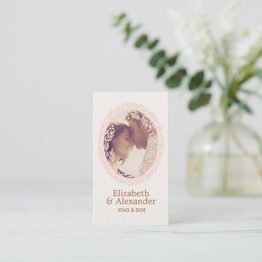 Woodcut Wreath Party Ticket - Ivory (Debout devant)