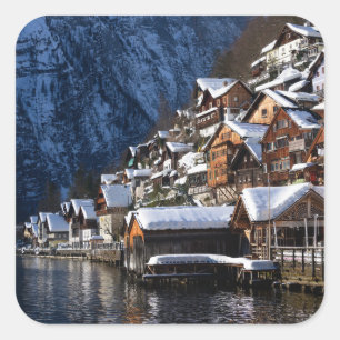Wooden lakeside houses in Hallstatt, Oostenrijk Vierkante Sticker