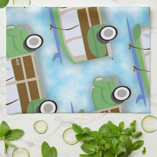 Woodie Surfin Wagon Pattern Theedoek (Gevouwen)