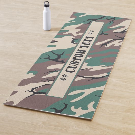 Woodland Camo met aangepaste tekst Yogamat (In situ)