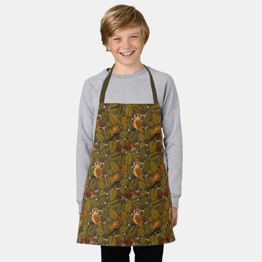 Woodland Creatures and Leaves Pattern Schort (Gedragen)
