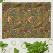 Woodland Creatures and Leaves Pattern Theedoek (Gevouwen)