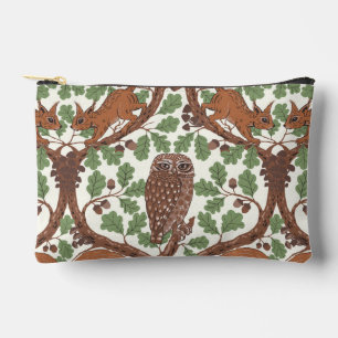 Woodland Whispers/Uilen en Eekhoorns in de Eik/mo Etui