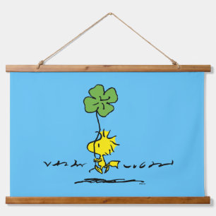 Woodstock Carry Shamrock Hangend Wandkleed