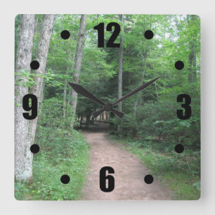 Woodsy Path Wall Clock Vierkante Klok
