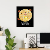 Woofles Funny Doggy Waffle Pun Dark BG Poster (Thuiskantoor)